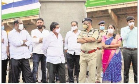కరకట్టకు అభయం