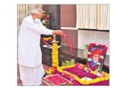 పూలే.. గొప్ప సామాజిక సంస్కర్త