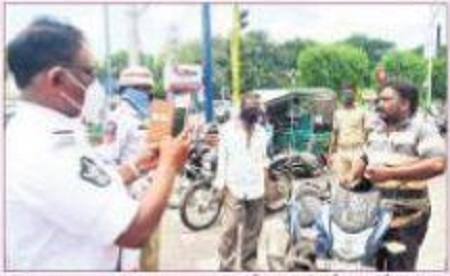 మాస్క్ లేకపోతే రూ.100 జరిమానా
