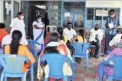 గ్రామాల్లో కోవిడ్ టీకా పండగ
