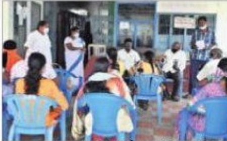 గ్రామాల్లో కోవిడ్ టీకా పండగ