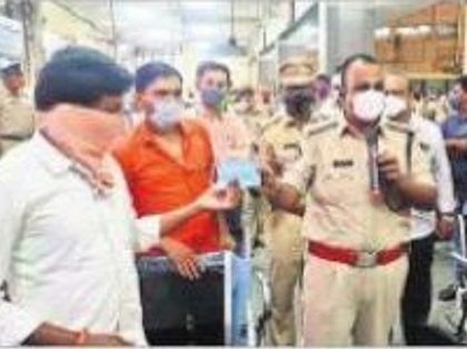 అత్యవసరమైతేనే ప్రయాణాలు చేయండి