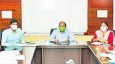 10లోగా ఇళ్ల గ్రౌండింగ్, మ్యాపింగ్ పూర్తి చేయాలి
