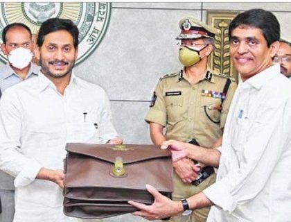 జన సాధికార బడ్జెట్..