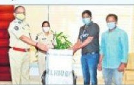 ఆక్సిజన్ కాన్సంట్రేటర్, ఆక్సికాన్ లు వితరణ