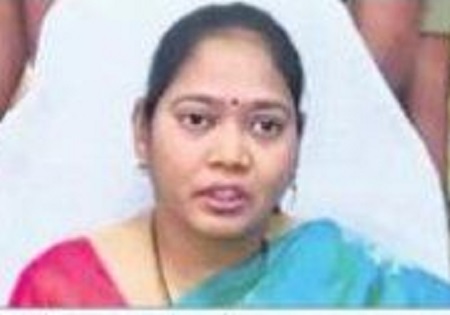 అన్ని రంగాల్లో మహిళలకు ప్రాధాన్యత