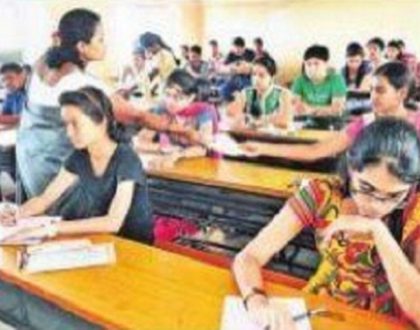 పది పరీక్షలు వాయిదా