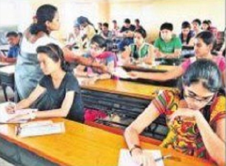 పది పరీక్షలు వాయిదా