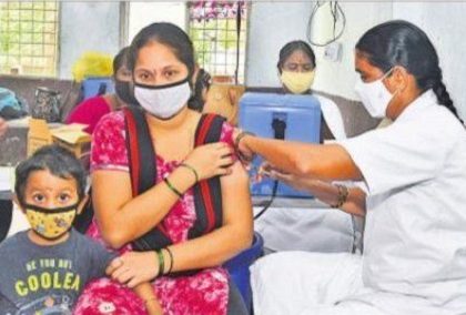 కట్టడి చేస్తూనే.. టీకా