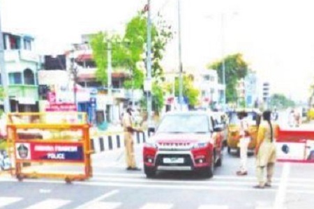 కోవిడ్ నిబంధనలు ఉల్లంఘిస్తే చర్యలు