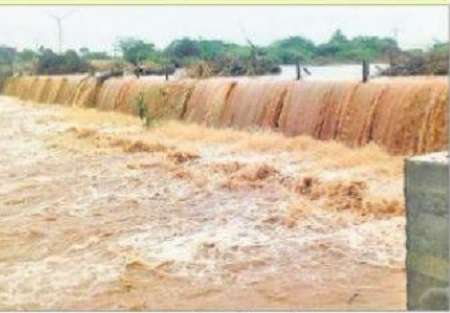 నైరుతి పలకరింపు