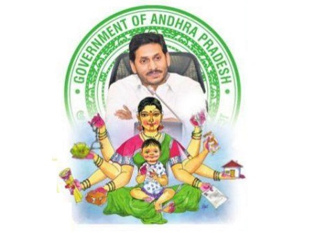 అక్క చెల్లెమ్మలకే అగ్రాసనం