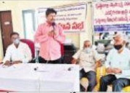 వృద్ధుల ఆలోచనలు, జీవితాలను ఆదర్శంగా తీసుకోవాలి