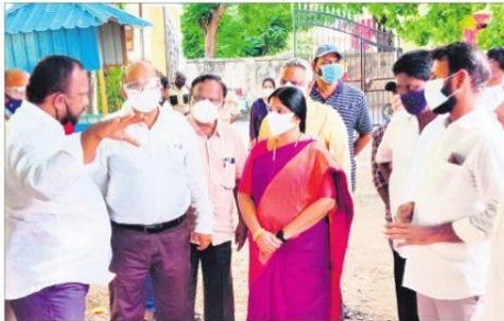 అవసరమైతే షాపింగ్ కాంప్లెక్సులు నిర్మించాలి