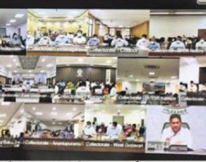ఆర్బీకేల స్థాయికి బ్యాంకింగ్ సేవలు