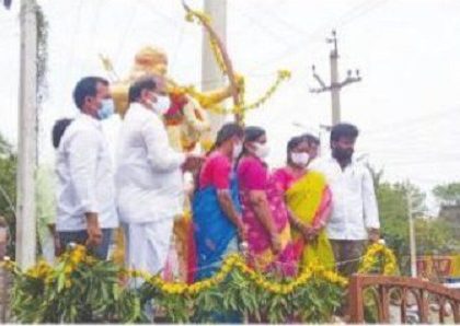 ఏకలవ్యుని జీవితం ప్రతి ఒక్కరికీ ఆదర్శం