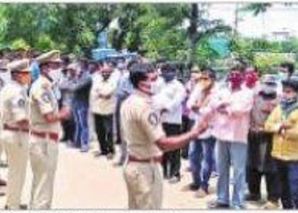 రౌడీషీటర్లు మంచిగా జీవించాలి