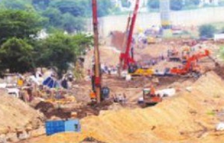 కృష్ణానదిలో మరో రిటైనింగ్ వాల్