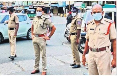నిబంధనలు ఉల్లంఘిస్తే కేసులు