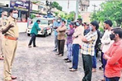 ప్రవర్తన మార్చుకోకపోతే కఠిన చర్యలు
