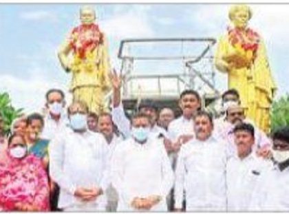 నవయుగ కవి చక్రవర్తి జాషువా