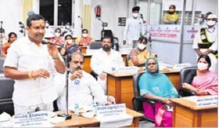 మహిళలకు రక్షణాస్త్రం దిశ యాప్