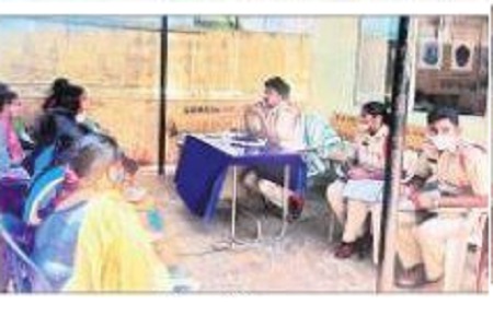 దిశ యాప్ ఉంటే.. రక్షణ మీ వెంటే