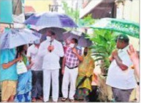మౌలిక సదుపాయాల కల్పనకు కృషి