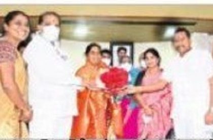 వీఎంసీ రెండో డిప్యూటీ మేయర్‌గా అవుతు శ్రీ శైలజరెడ్డి