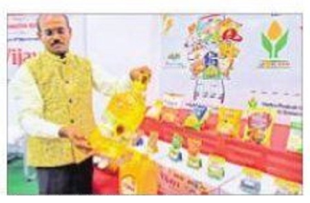 మార్కెట్‌లోకి విజయ బ్రాండ్ నిత్యావసరాలు