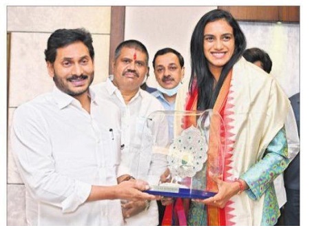 మరింతమంది సింధూలు తయారు కావాలి