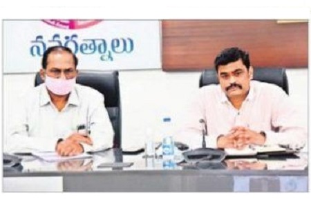 పరిశ్రమల స్థాపనకు కృషి చేయాలి