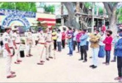 మంచి నడవడిక అలవర్చుకోవాలి