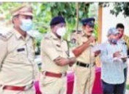 సీజింగ్ వాహనాలు వేలం