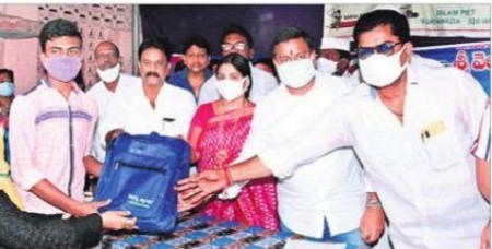 విద్యారంగానికి అధిక ప్రాధాన్యం