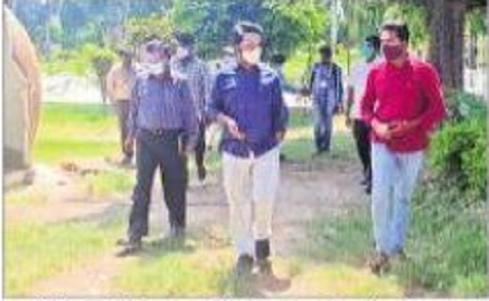 ఆకట్టుకునేలా పార్కు అభివృద్ధి పనులు
