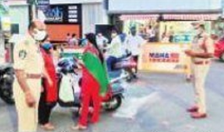 వాహనాల తనిఖీ