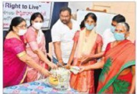 నవజీవన్ బాలభవన్ సేవలు అభినందనీయం