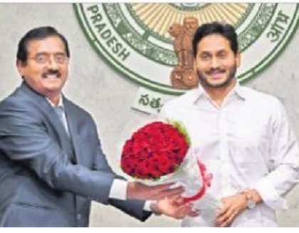 ఇళ్ల లబ్ధిదారులకు రూ.35,000 రుణం