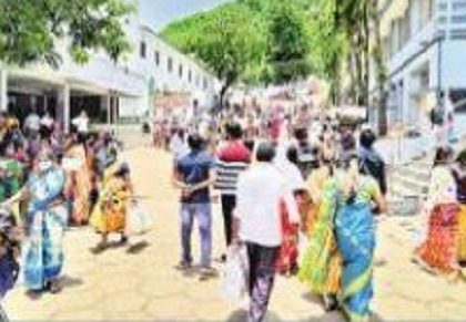 గుణదల కొండకు పెరిగిన భక్తుల రద్దీ