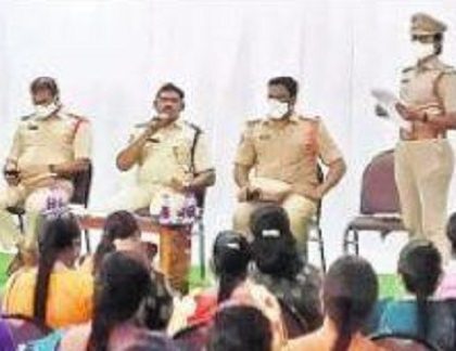 చట్టాలపై అవగాహన అవసరం