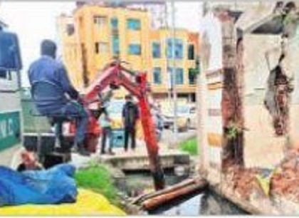 పారిశుద్ధ్య నిర్వహణలో నిర్లక్ష్యం వద్దు