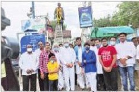 కవి సామ్రాట్‌కు నివాళి