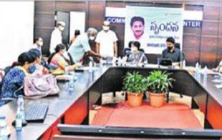 సమస్యలపై సత్వరమే స్పందించండి