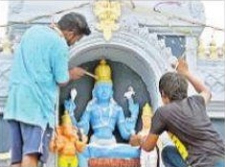 పండుగ సందడి షురూ