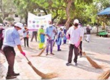 పరిసరాల పరిశుభ్రత అందరి బాధ్యత