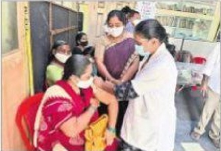 వ్యాక్సిన్‌తో కోవిడ్ కట్టడి సాధ్యం