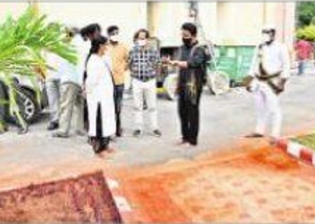 తుమ్మలపల్లి కళాక్షేత్రంలో పనుల పరిశీలన
