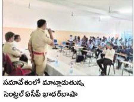 మత్తు పదార్ధాలకు దూరంగా ఉండాలి