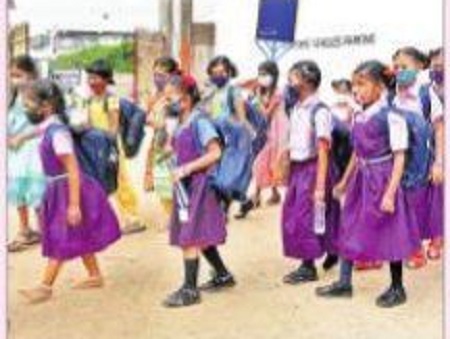 11 నుంచి స్కూళ్లకు దసరా సెలవులు